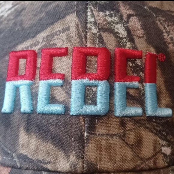 Rebel Lures and Mossy Oak Camo Hat - Picture 2 of 7